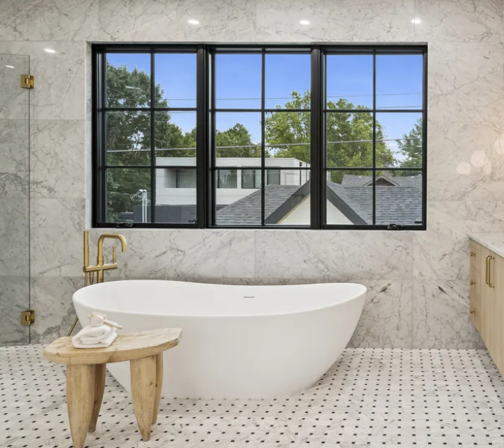 Bathroom Window Repaired in Derby Kansas Mid-Continent Exteriors