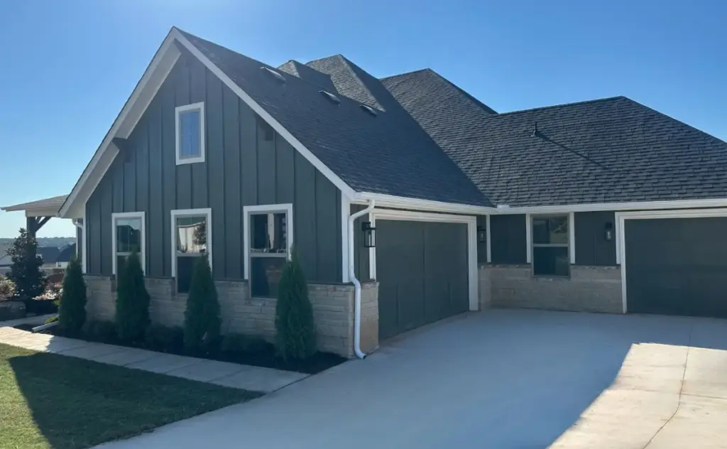 New Siding Derby KS Mid Continent Exteriors 4